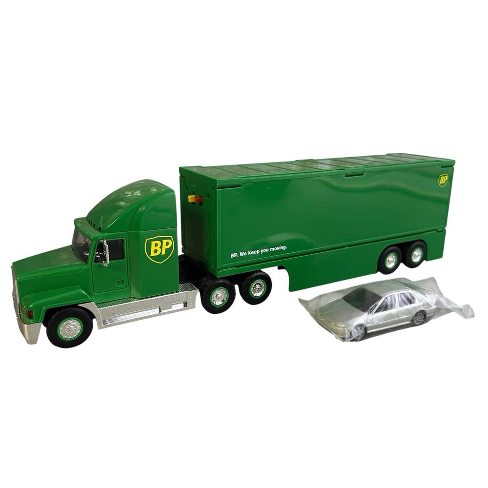 1997 BP TRANSFORMING BIG RIG Semi Truck Mobile Gas Station Toy Vintage
